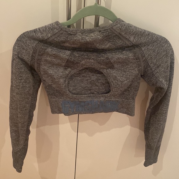 Gymshark small long sleeved top - Picture 2 of 2